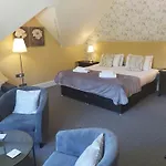 Elton 4* 그레인지오버샌즈
