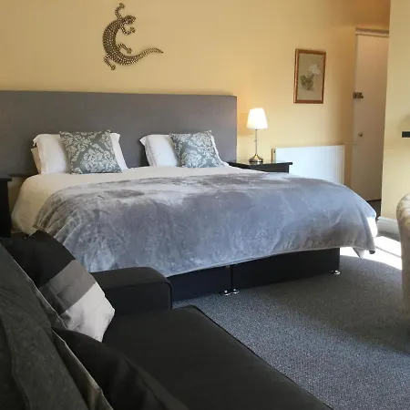 Elton B&B 그레인지오버샌즈