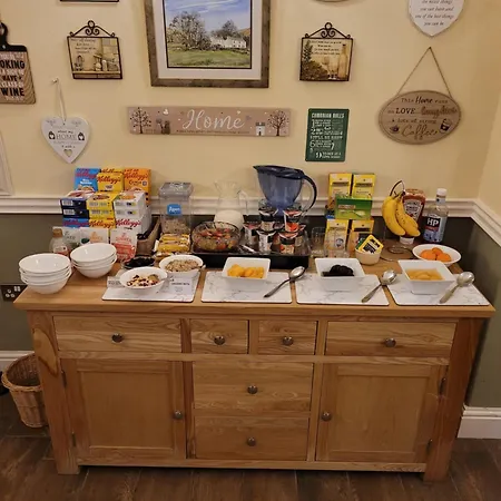 Bed & Breakfast Elton 4*